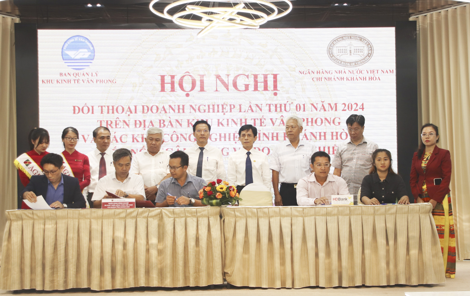 Khu kinh tế Vân Phong - định hướng trở thành động lực phát triển của tỉnh và khu vực Nam Trung Bộ